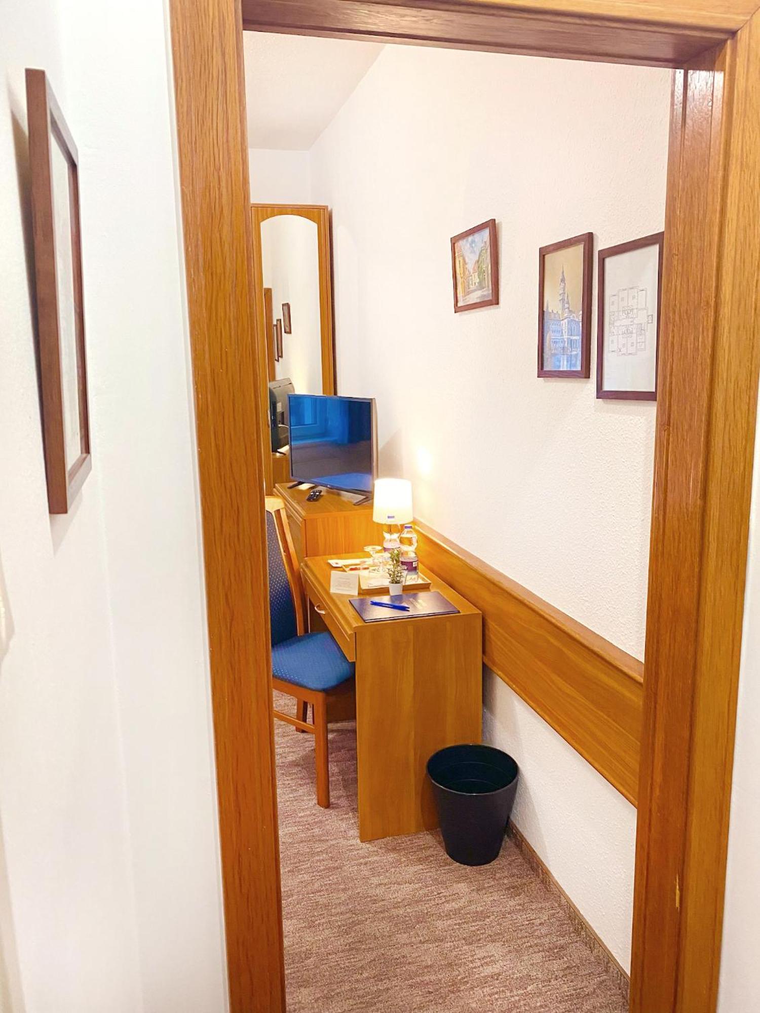 Hotel Wesselényi Győr Esterno foto